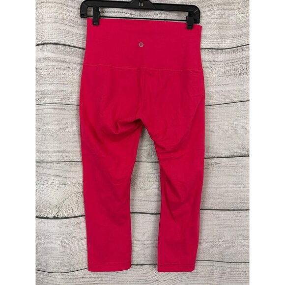 Lululemon High-Rise Hot Pink Cropped Leggings Size 8 - Picture 2 of 3